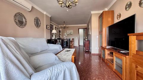 Foto 3 de Apartament en venda a Martiricos - La Roca - La Rosaleda, Málaga