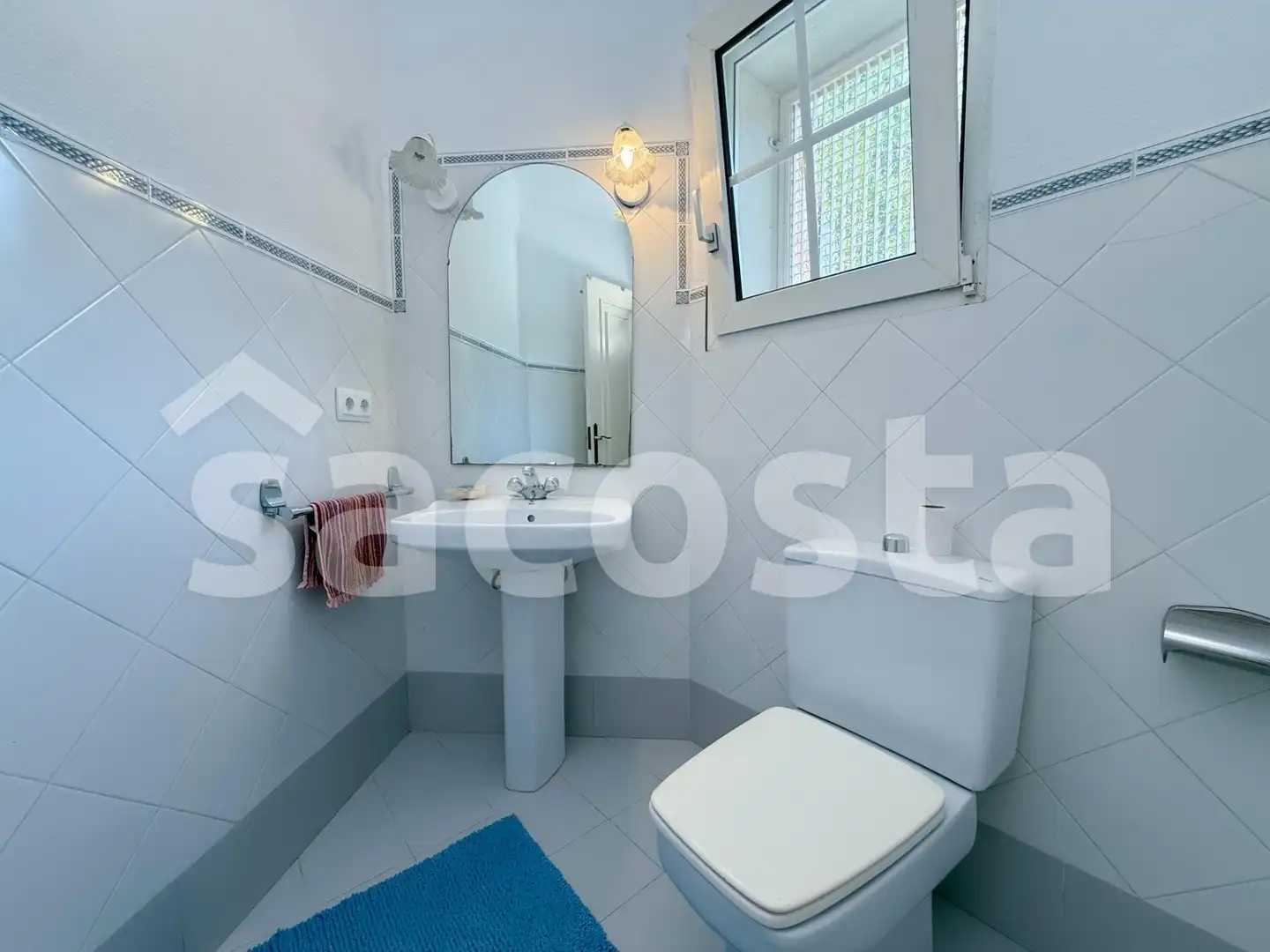 Bany de Casa o xalet en venda en Lloret de Mar amb Calefacció, Jardí privat i Parquet