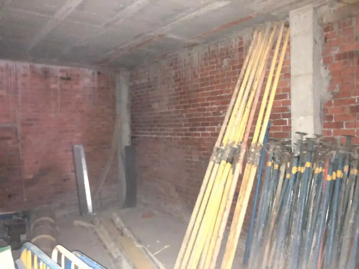 Local comercial en venda a Zona Alta, imagen 4