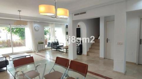 Foto 4 de Casa adosada de lloguer a Lomas de Marbella Club, Marbella