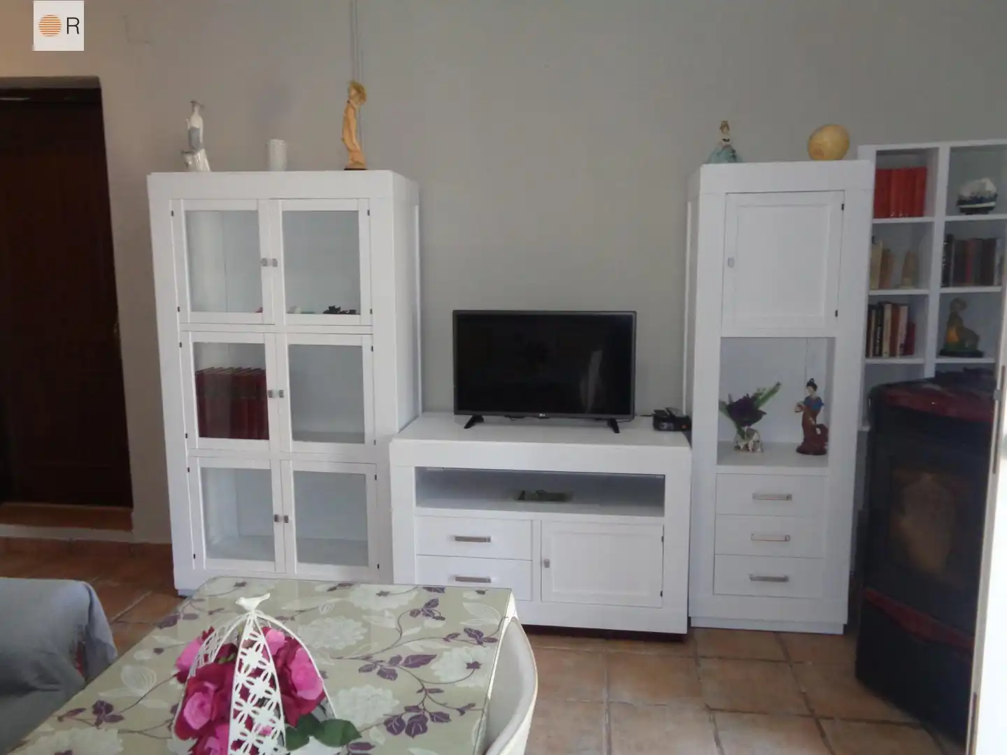 Sala d'estar de Casa o xalet de lloguer en Córdoba amb Aire condicionat, Calefacció i Jardí privat