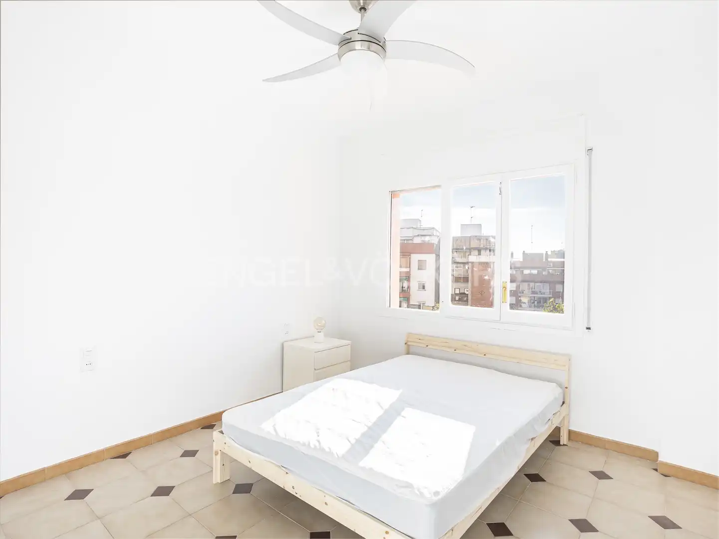 Habitación de Piso de alquiler en Barcelona con Calefacción, Parquet y Balcón