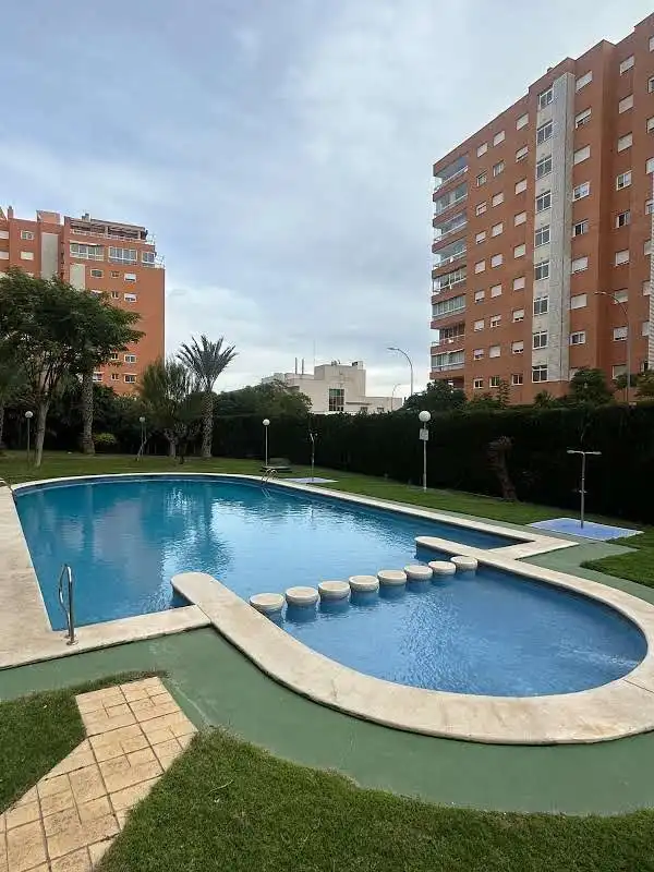 Flat for rent in Alicante / Alacant, Alicante