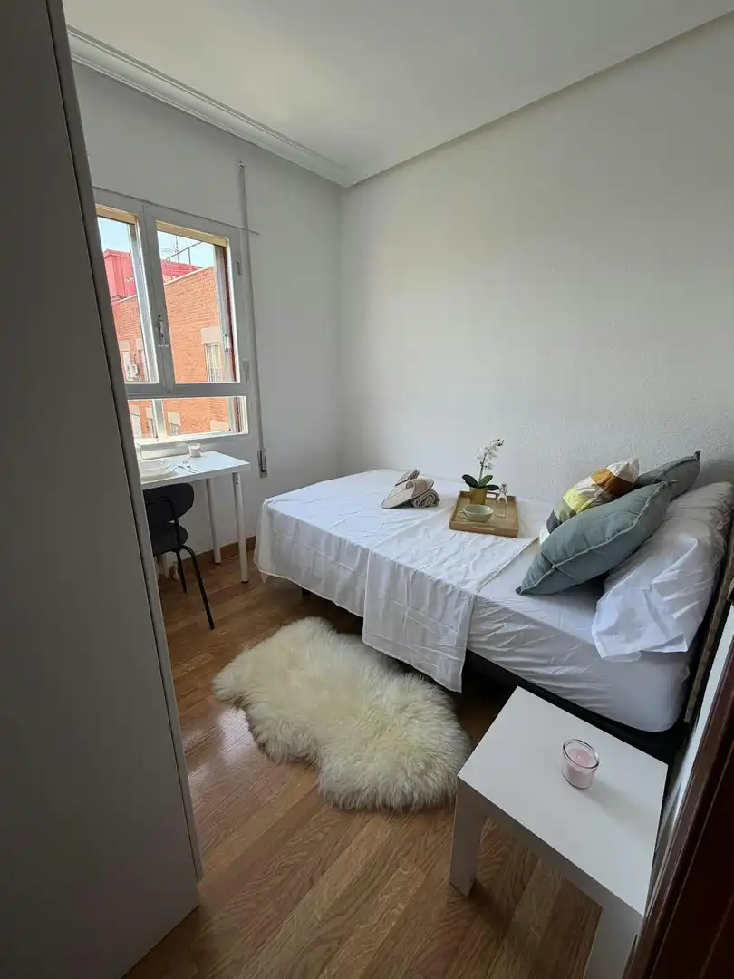 Habitación de Piso para compartir en Leganés con Calefacción y Lavadora