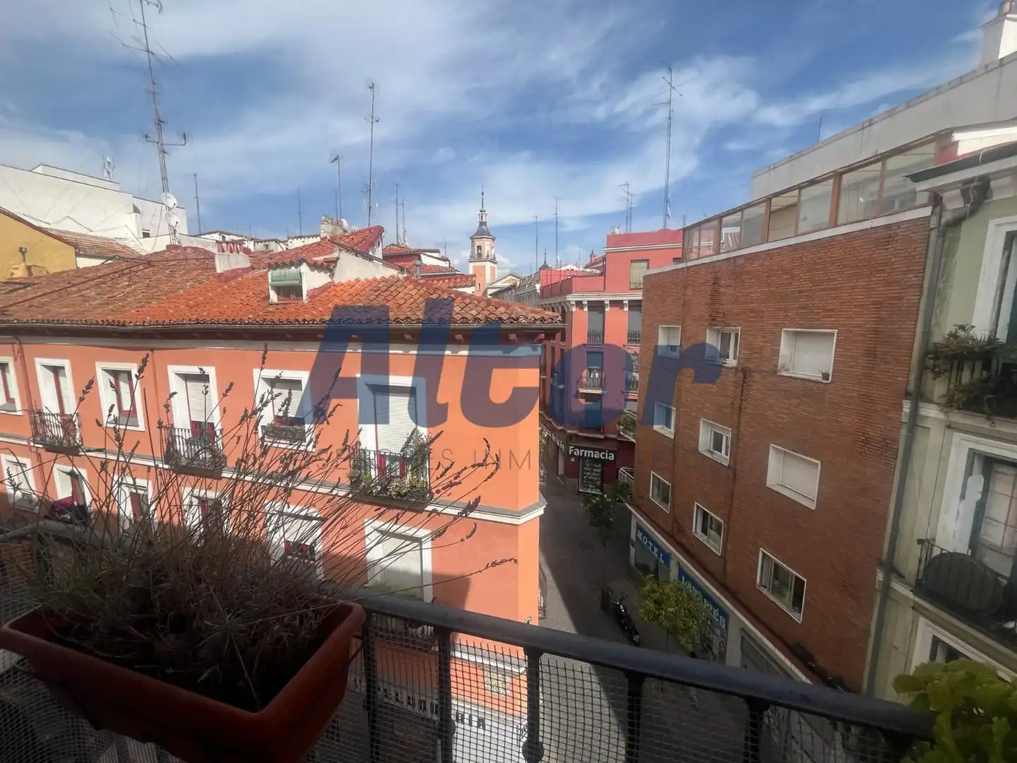 Vista exterior de Piso de alquiler en Madrid con Aire acondicionado, Calefacción y Terraza