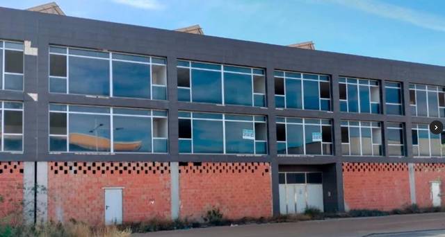 Nave industrial en Venta en Alhama de Murcia ciudad