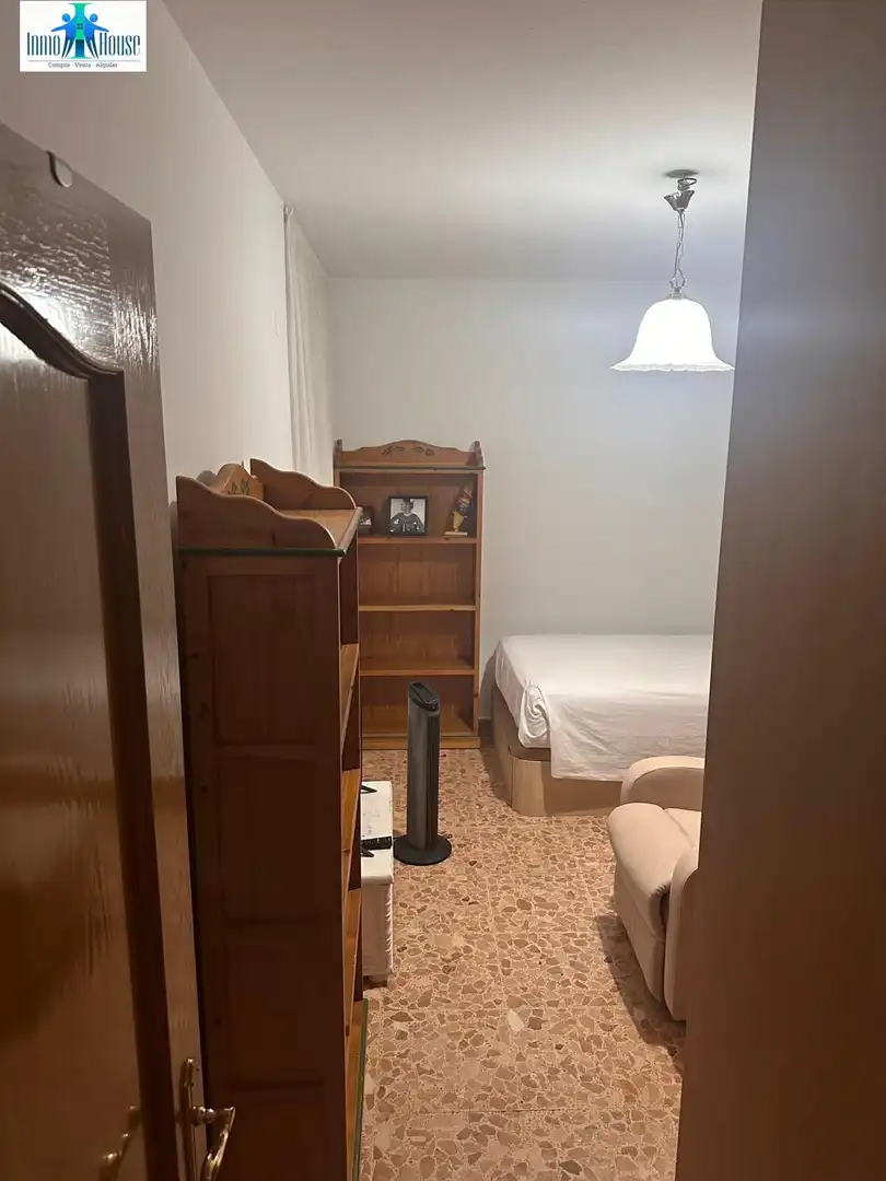 Dormitori de Pis en venda en Albacete amb Aire condicionat, Calefacció i Moblat