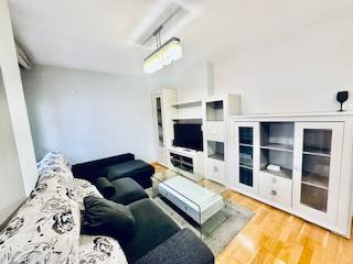 Foto 3 de Dúplex de lloguer a Calle del Conde Peña Ramiro, 3, Las Ventas, León Capital