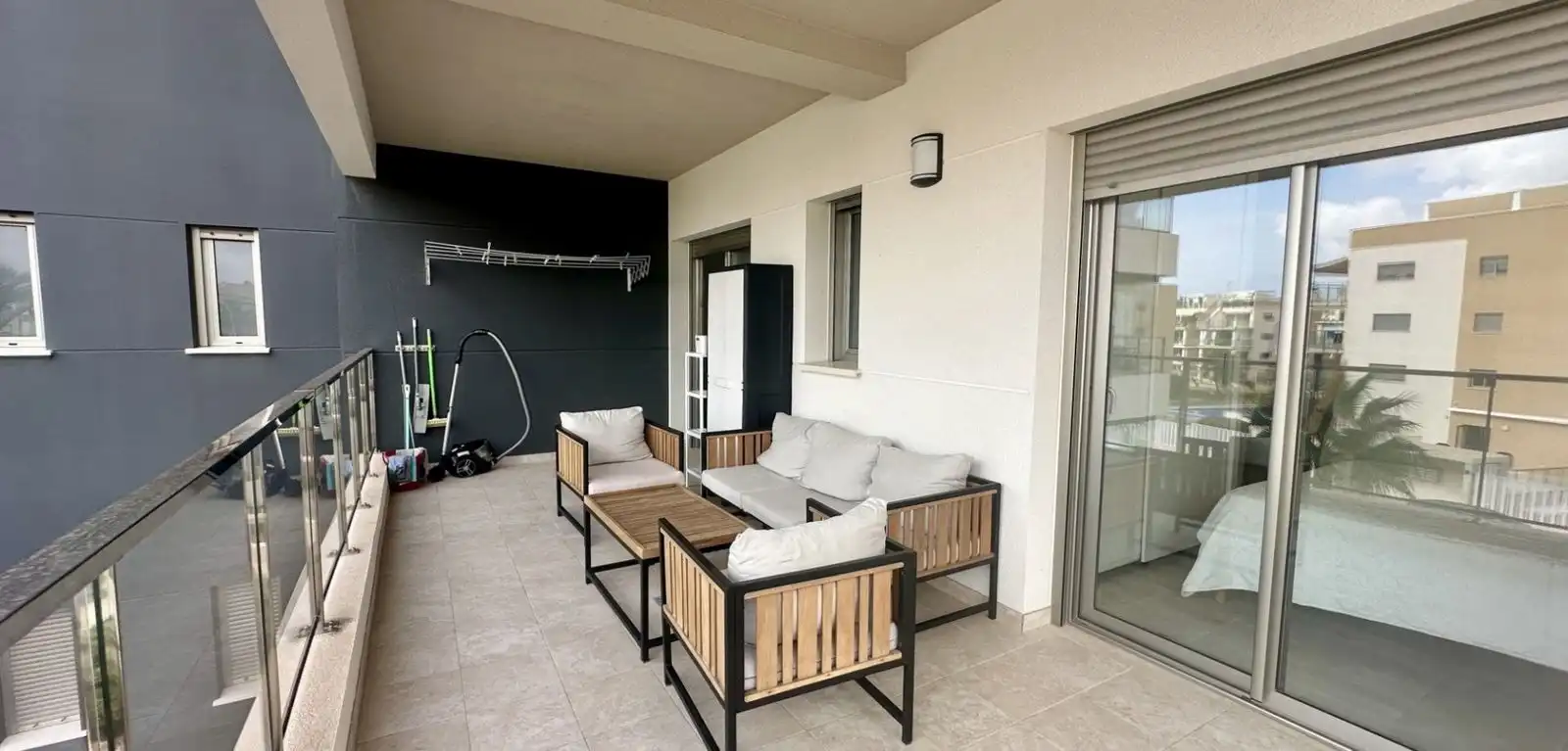 Apartment with pool for sale in Green Hills - Villamartín, imagen 23