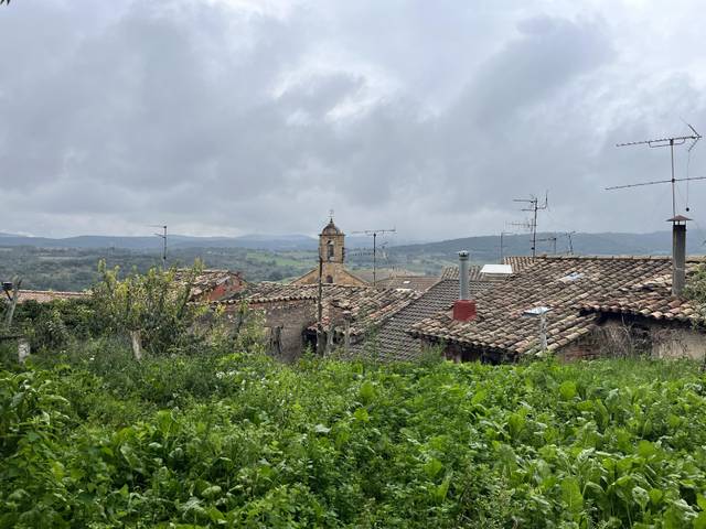 Casa adosada en Venta en Benabarre