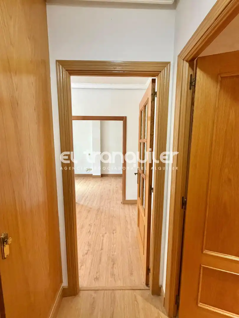 Flat for rent in Madrid  with Terrace and Washing machine