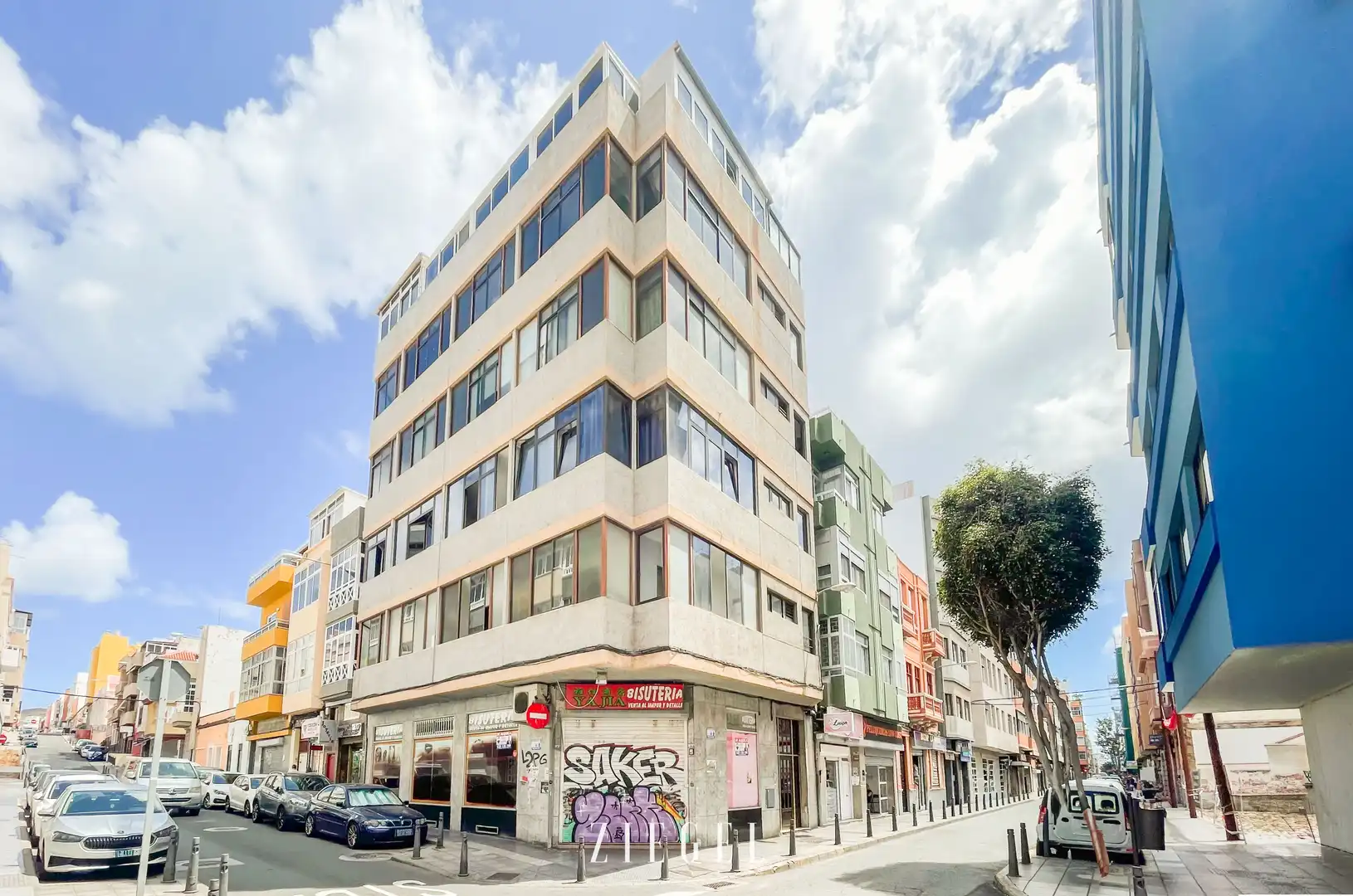 Vista exterior de Àtic en venda en Las Palmas de Gran Canaria amb Aire condicionat i Balcó