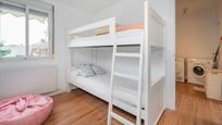 Bedroom of Single-family semi-detached for sale in  Madrid Capital  with Air Conditioner and Terrace