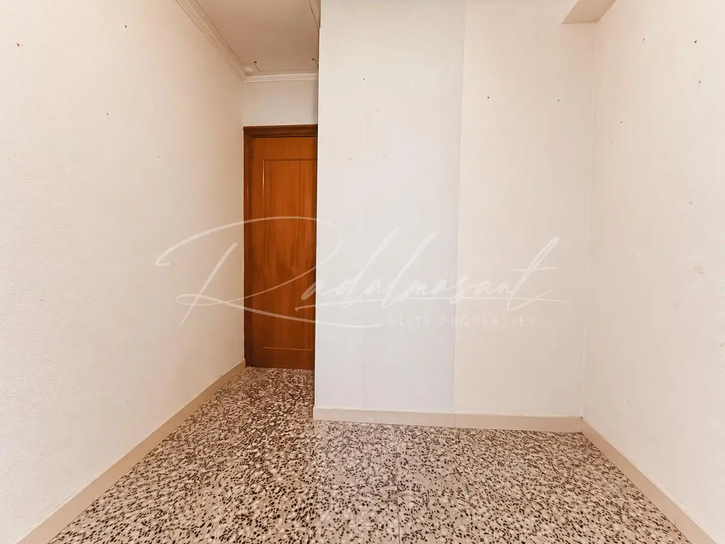 Flat for sale in Centre