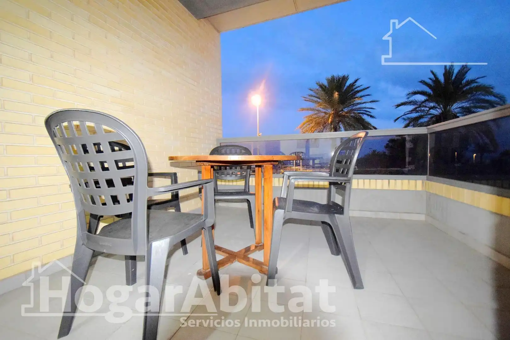 Terraza de Piso en venta en Sagunto / Sagunt con Terraza y Trastero