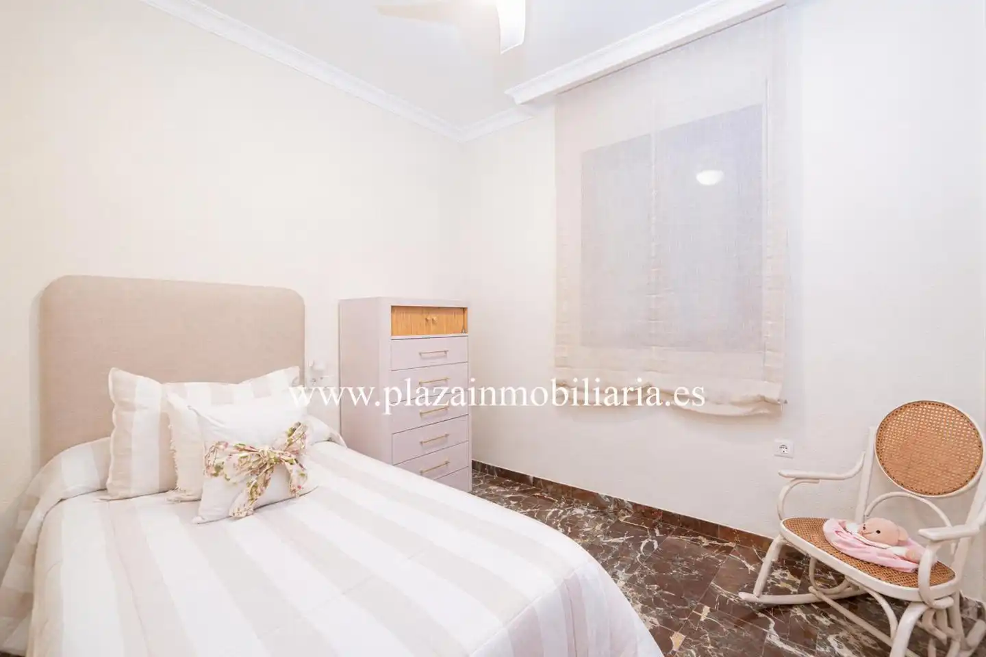 Habitación de Casa o chalet en venta en Lucena con Aire acondicionado, Trastero y Balcón