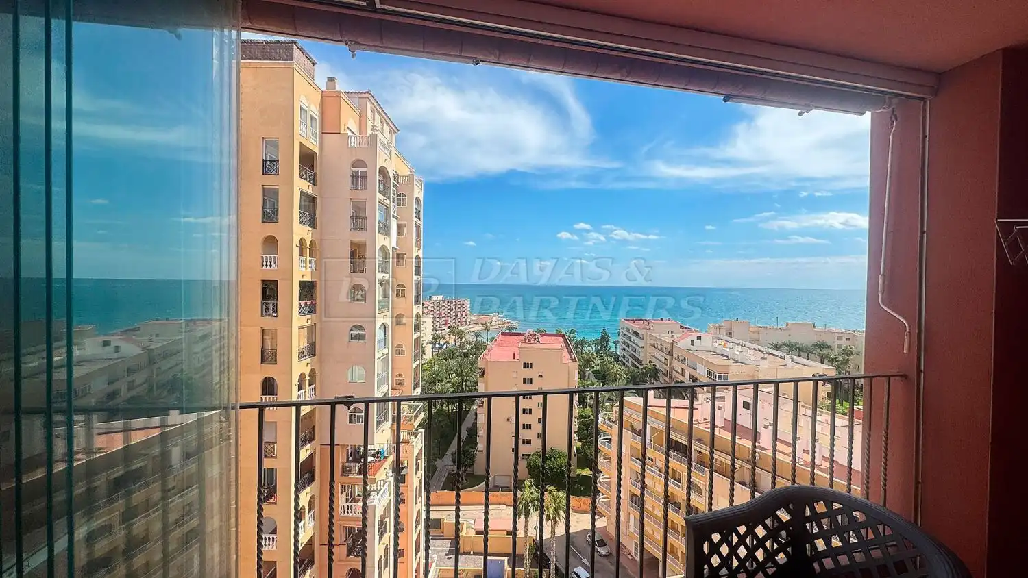 Piso con terraza en alquiler en Playa de los Locos, imagen 28