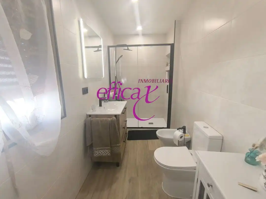 Xalet amb piscina en venda a Santo Domingo-Caudilla, imagen 12