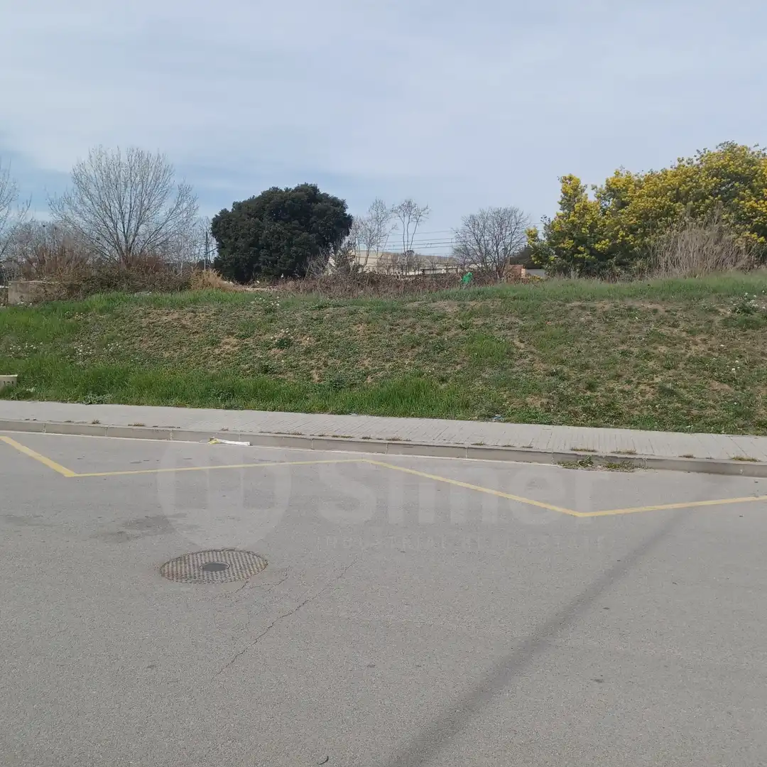 Terreny industrial en venda en Llinars del Vallès