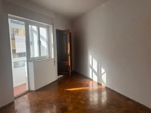 Habitación de Piso en venta en Ribadeo con Terraza, Trastero y Balcón