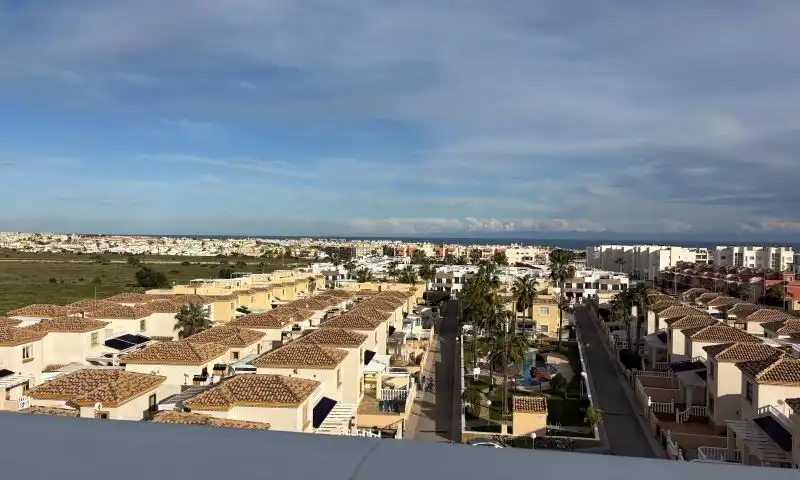 Apartamento con piscina en venta en Orihuela Costa, imagen 10