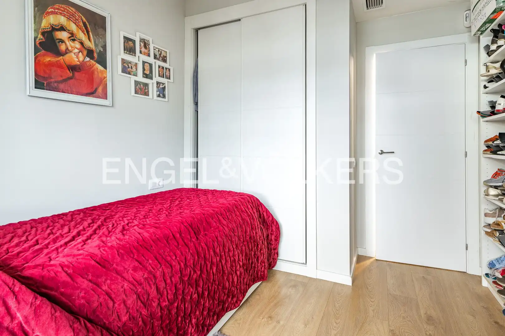 Habitación de Ático en venta en Sant Adrià de Besòs con Aire acondicionado, Calefacción y Parquet