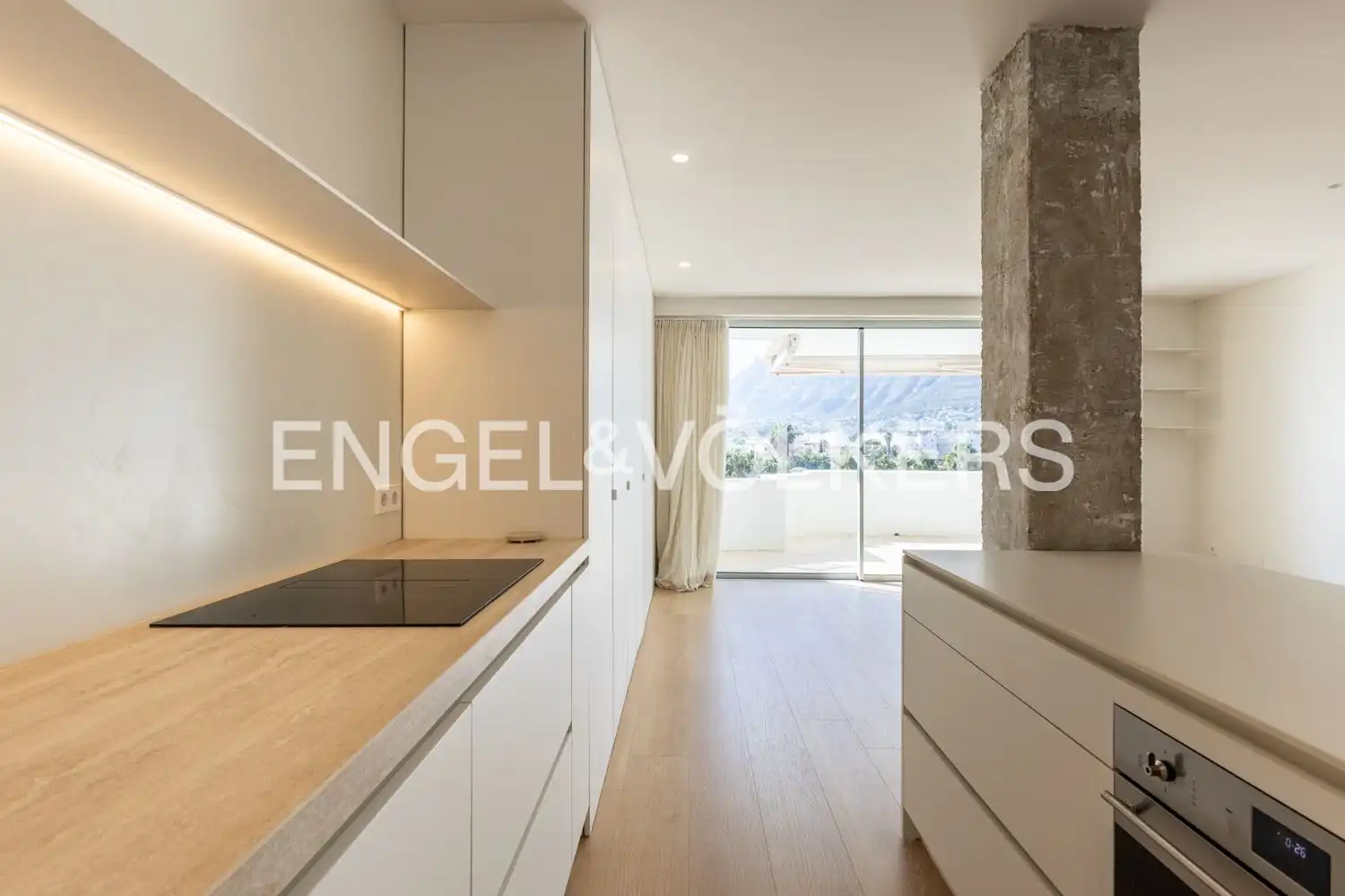 Kitchen of Flat for rent in Dénia  with Air Conditioner, Heating and Parquet flooring