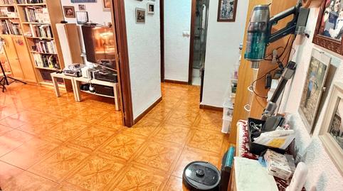 Foto 3 de Pis en venda a Calle Socuéllamos, Almendrales, Madrid Capital