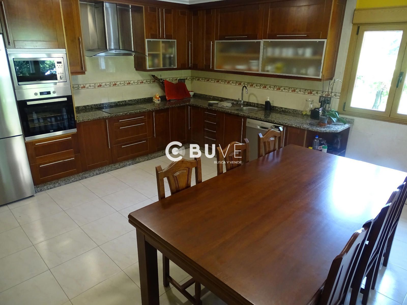 Kitchen of House or chalet for sale in Padrón  with Private garden and Furnished