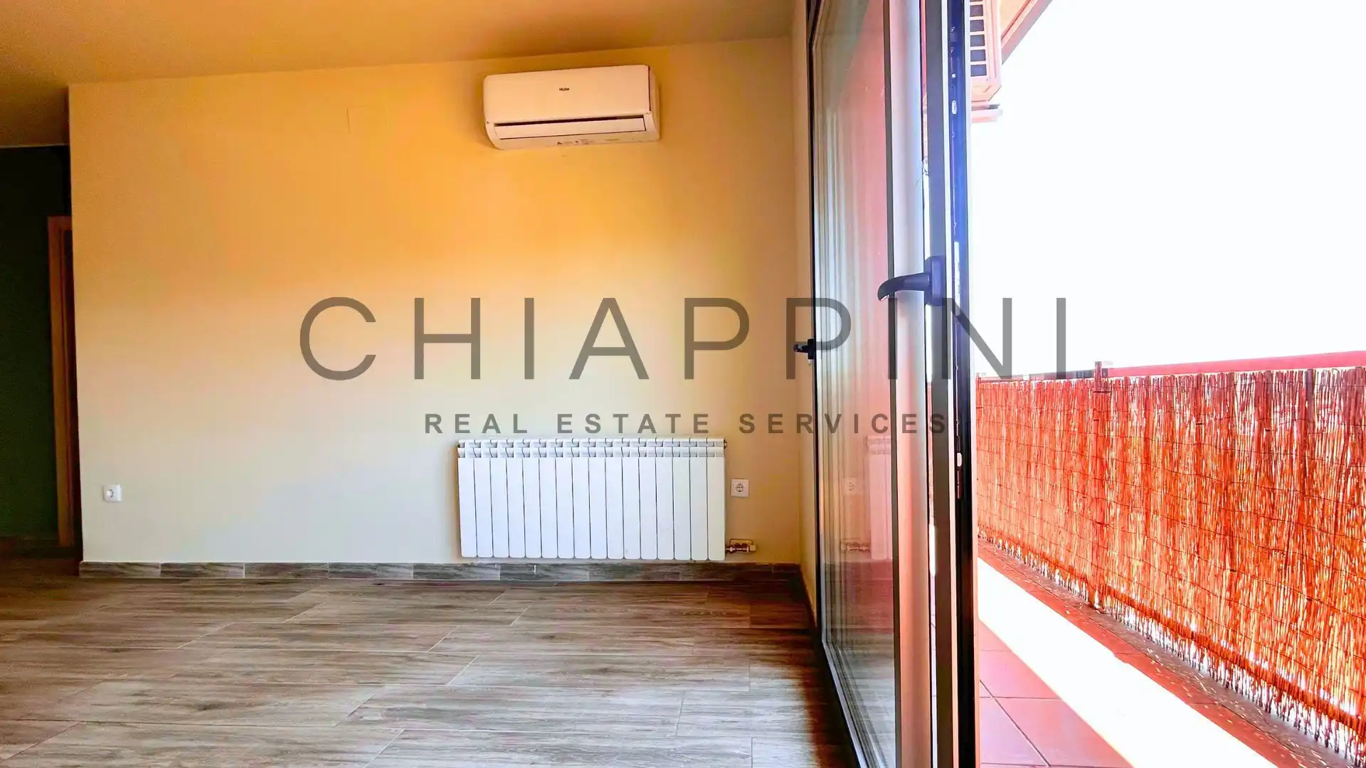 Terrassa de Apartament en venda en Manlleu amb Aire condicionat i Calefacció