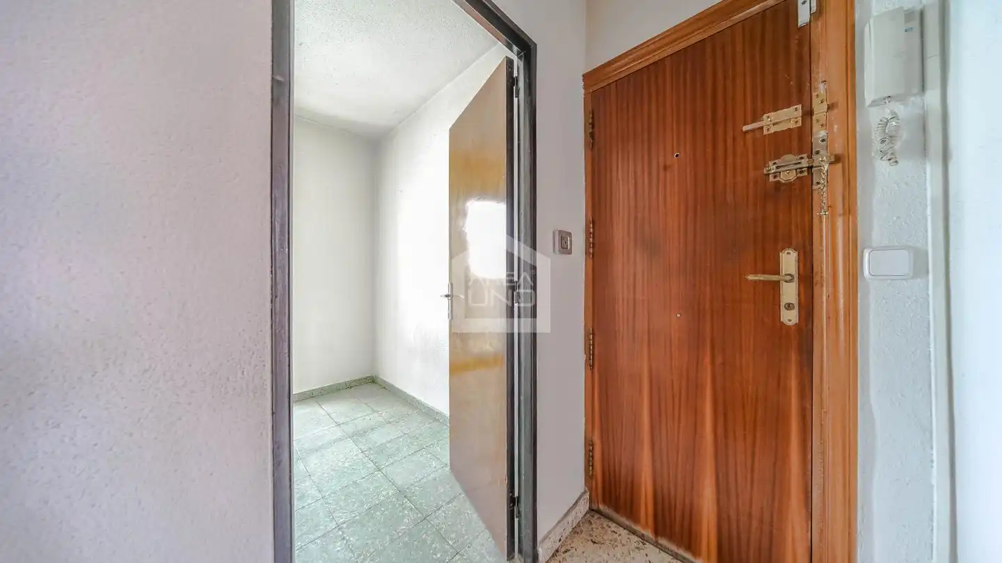 Piso en venta en  Madrid Capital con Calefacción y Terraza
