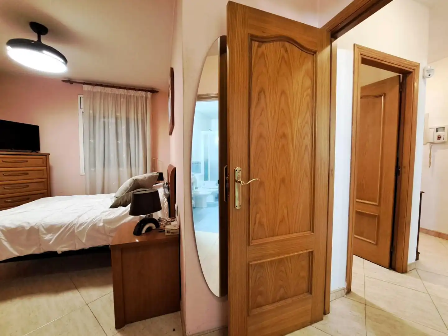 Habitación de Planta baja en venta en Olesa de Montserrat con Aire acondicionado, Calefacción y Terraza