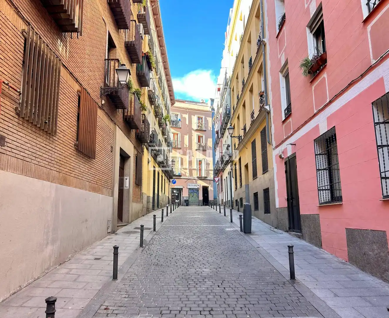 Vista exterior de Traster en venda en Madrid