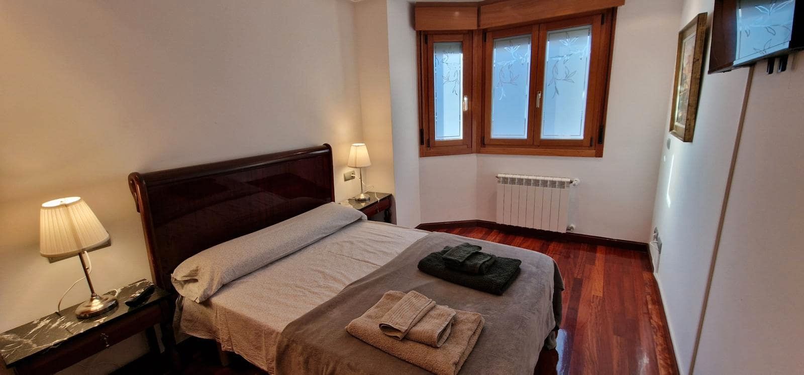 Bedroom of Flat to rent in Gijón   with Heating, Storage room and Furnished