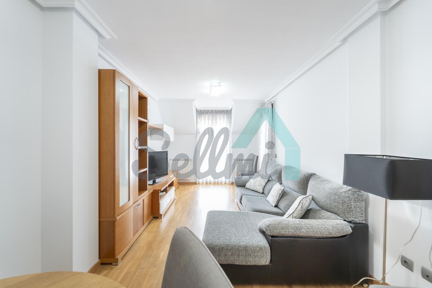 Sala d'estar de Pis en venda en Laviana amb Calefacció, Parquet i Terrassa