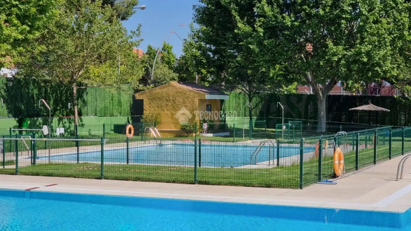 Piso con piscina en venta en Fuenlabrada II - El Molino, imagen 19