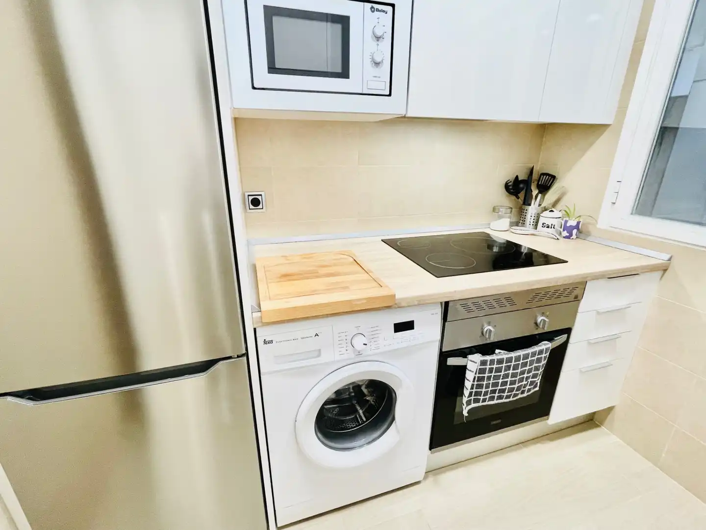 Apartamento de alquiler en Calle de Ponzano, Ríos Rosas - Nuevos Ministerios