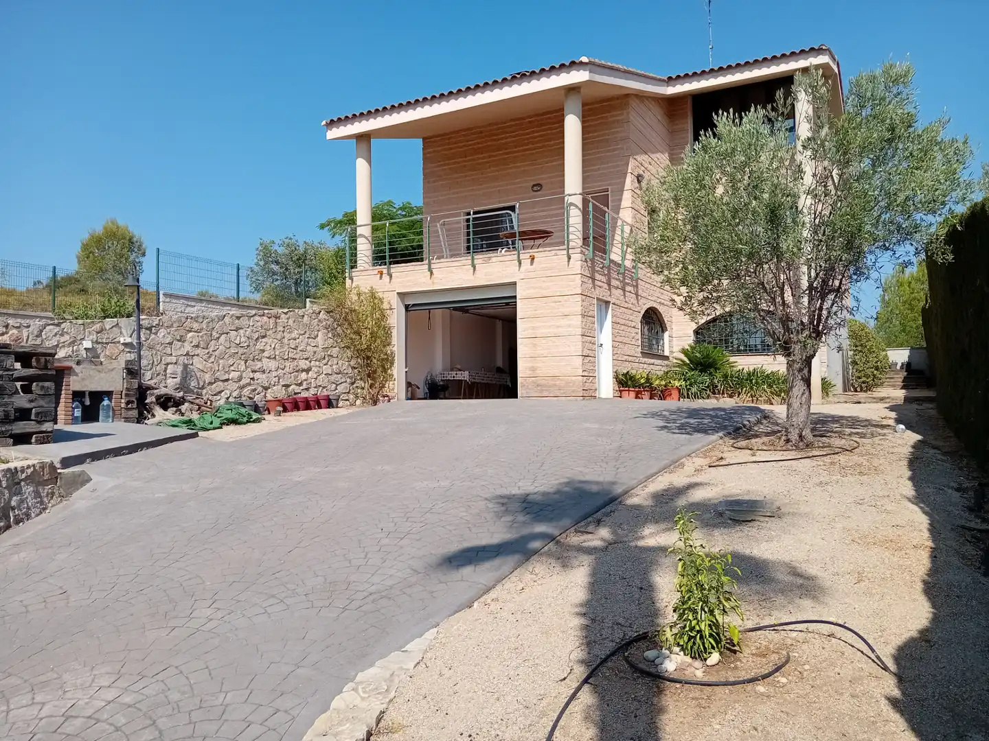Vista exterior de Casa o xalet en venda en Yátova