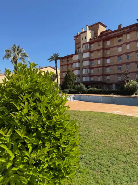 Piscina de Casa adosada de alquiler en Vilassar de Mar con Aire acondicionado, Calefacción y Jardín privado