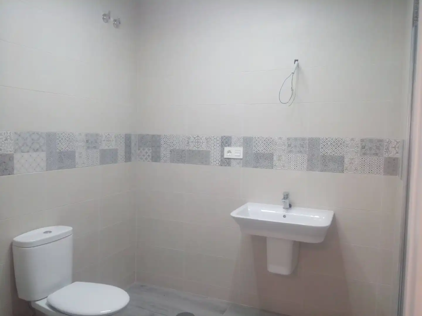 Commercial properties for rent in Calle Periodista José Fernández Martínez, 4, Cerrillo de Maracena - Periodistas