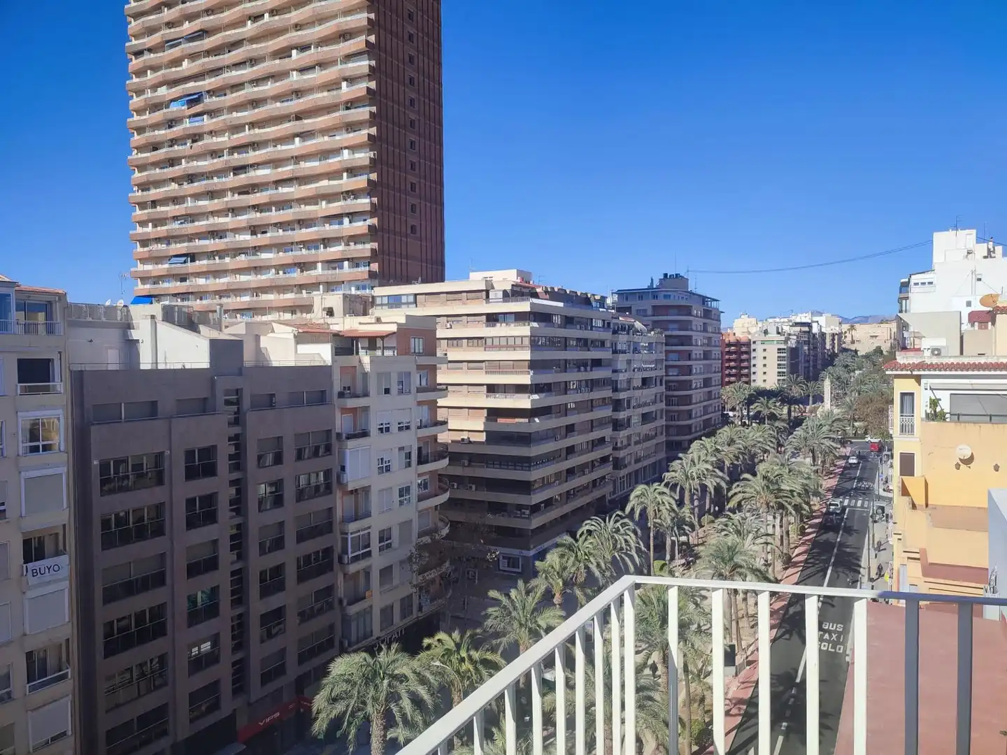 Appartement avec ascenseur à louer à Avenida federico soto, imagen 3