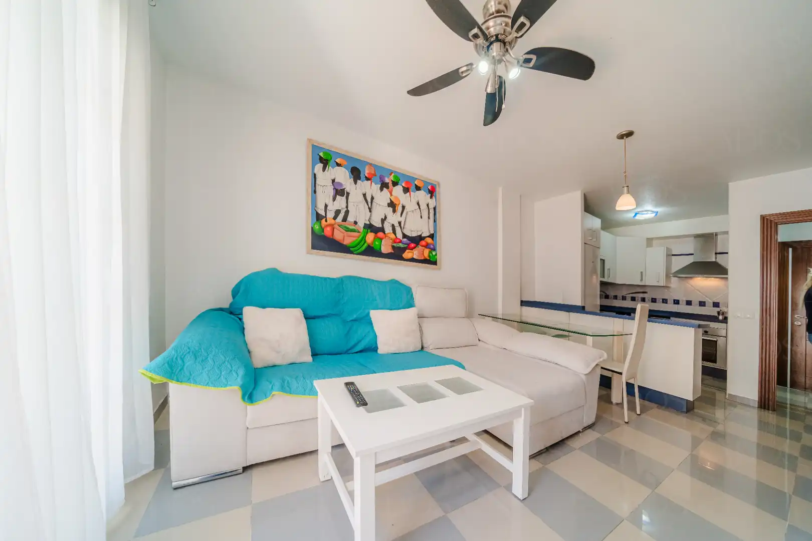 Sala de estar de Piso en venta en Roquetas de Mar con Aire acondicionado, Terraza y Amueblado