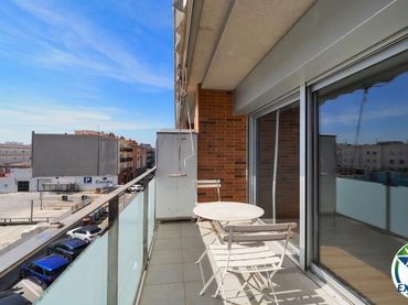 Flat with lift for sale in Tirso de Molina 55