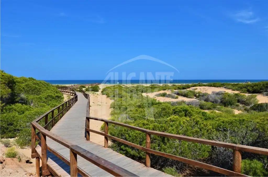 Apartament en venda en Elche / Elx amb Aire condicionat, Calefacció i Jardí privat