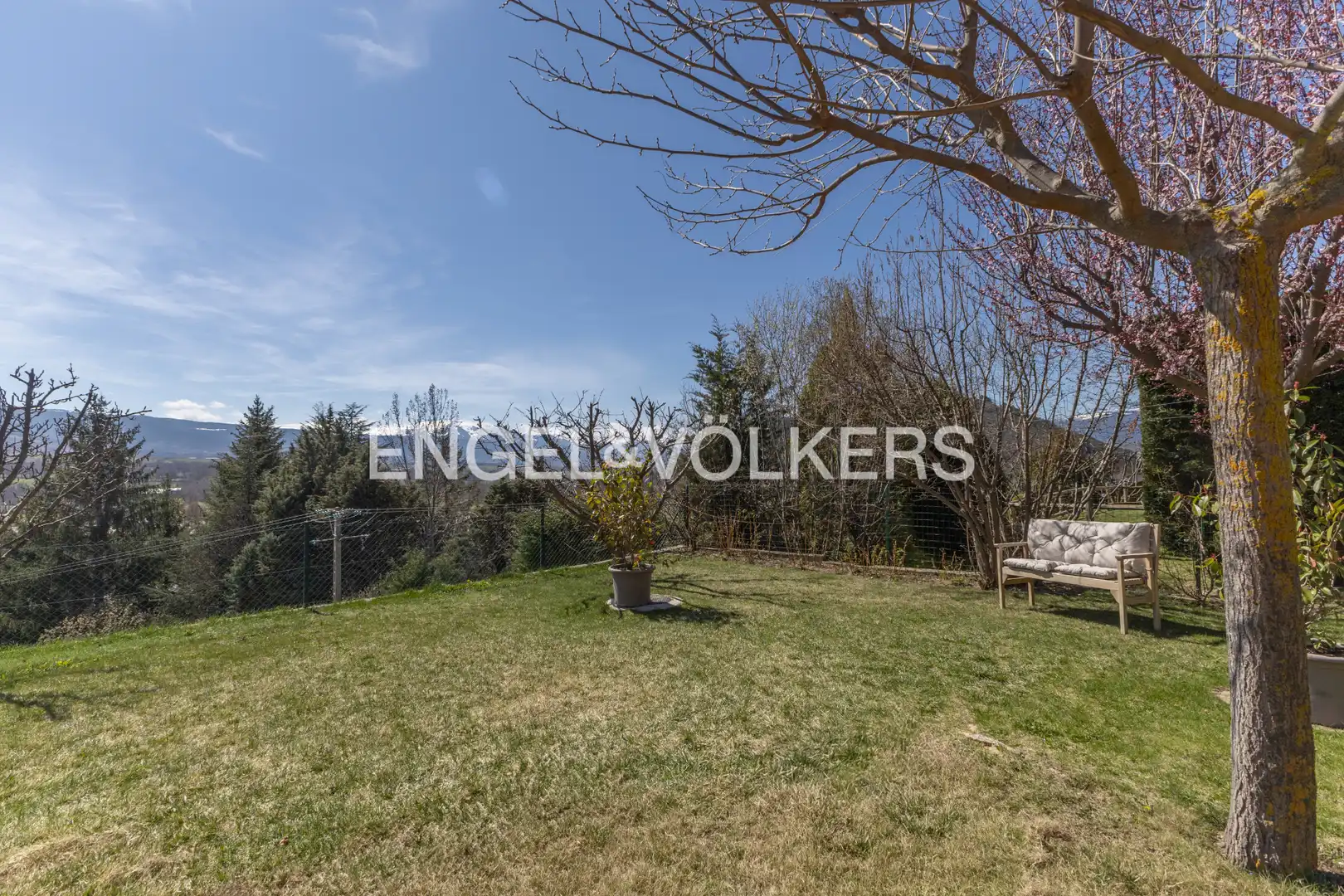 Casa o chalet en venta en Estavar con Calefacción, Jardín privado y Parquet