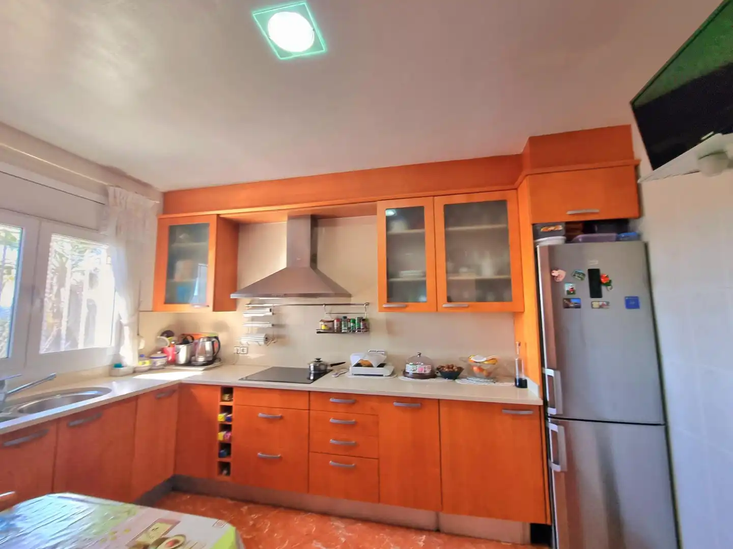 Cuina de Casa o xalet en venda en Lloret de Mar amb Calefacció, Jardí privat i Terrassa