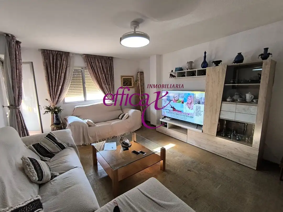 Piso en venta en Erustes