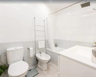 Bathroom of Apartment to rent in San Sebastián de los Reyes  with Air Conditioner and Alarm