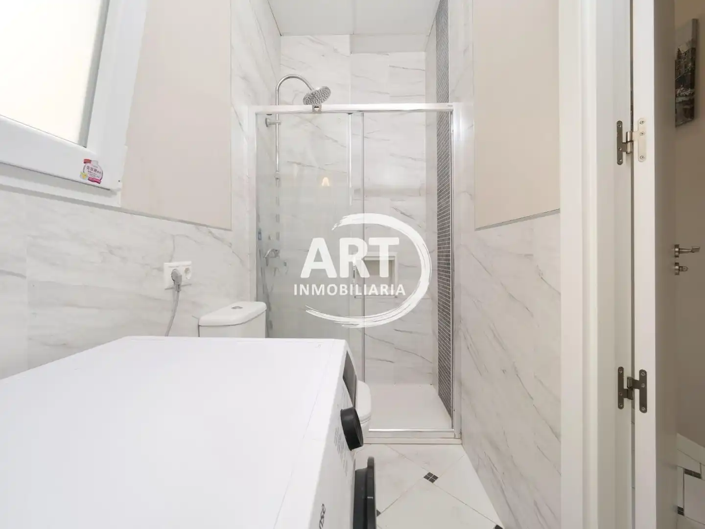 Baño de Piso en venta en Valencia con Aire acondicionado y Amueblado