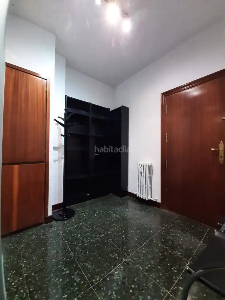 Oficina amb ascensor en venda a Calle General Concha 39